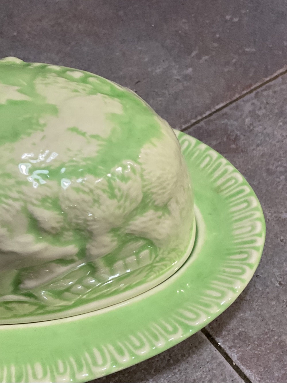 Green Ceramic Covered Butter Dish with Figurative Relief - Picture 7 of 14